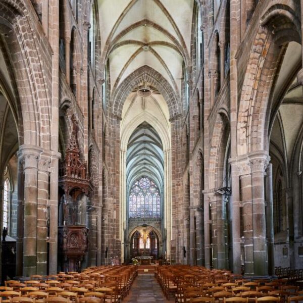De nouveaux visages pour la vie catholique